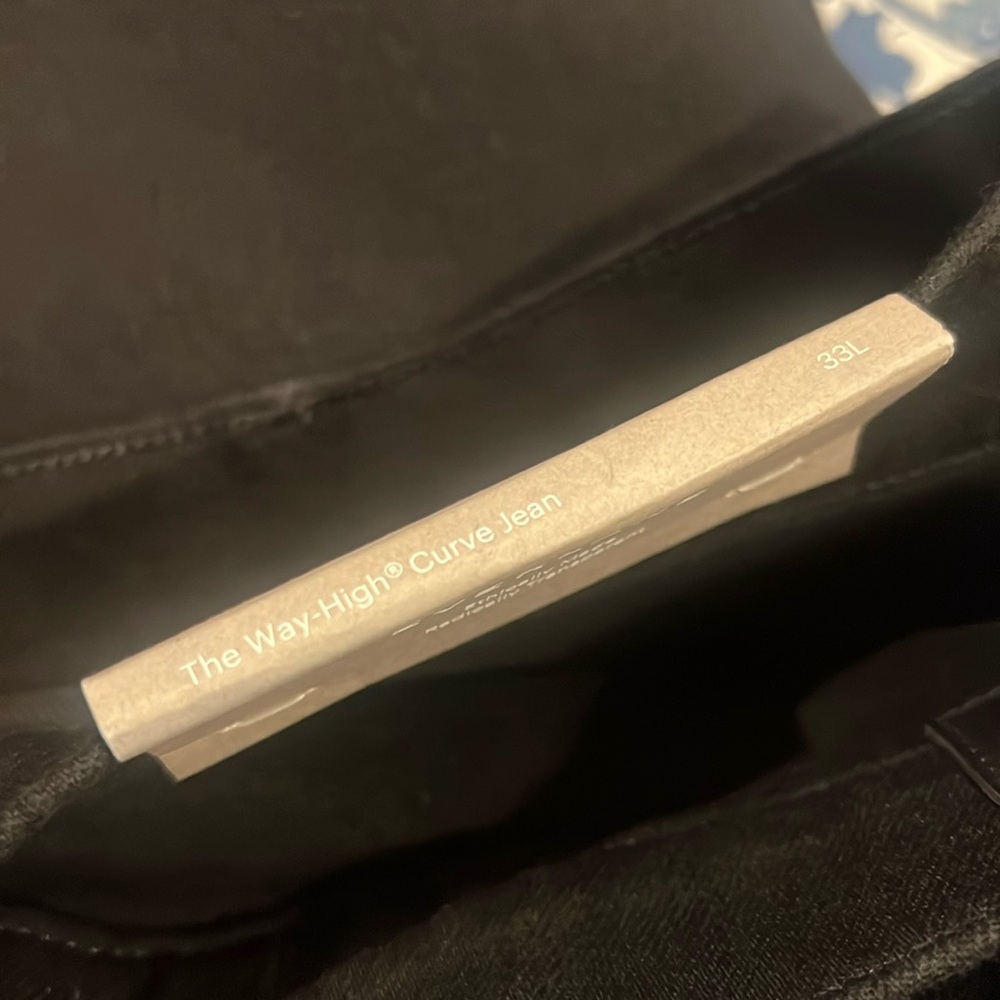 Everlane THE WAY-HIGH® CURVE JEAN - Picture 3 of 3